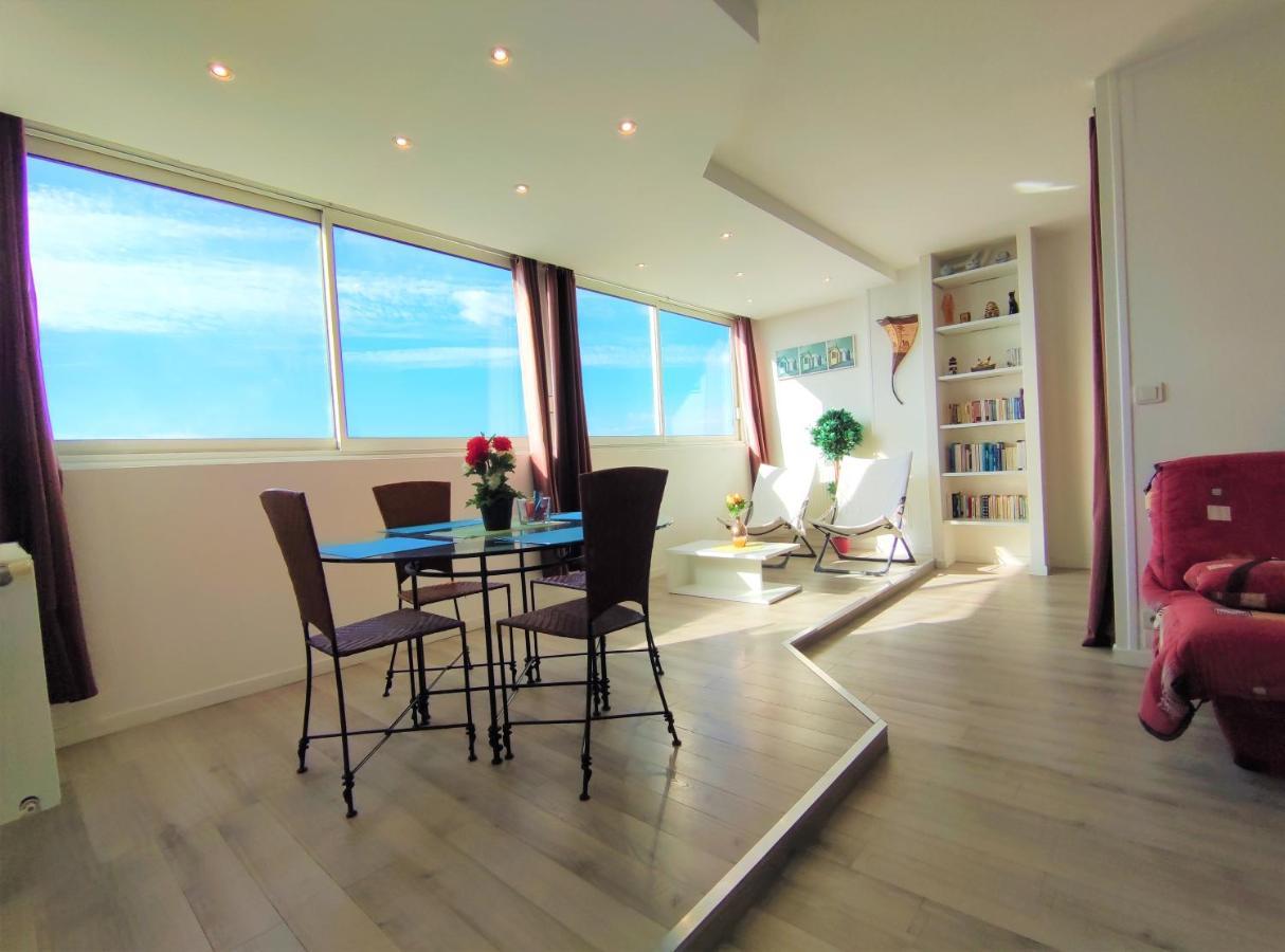 6 Appartements Et 4 Adresses A Mi-Chemin Entre Le Vieux Port Et L Ile De Re Ла-Рошель Екстер'єр фото