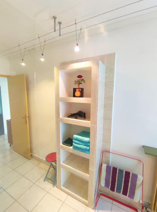 6 Appartements Et 4 Adresses A Mi-Chemin Entre Le Vieux Port Et L Ile De Re Ла-Рошель Екстер'єр фото